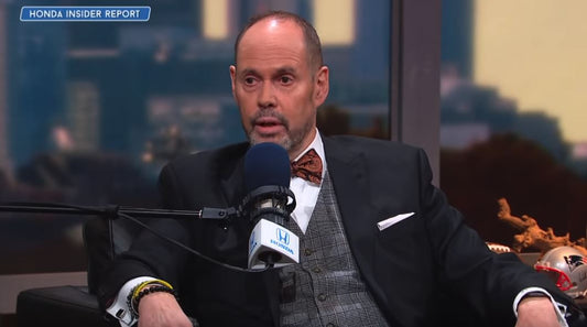 Ernie Johnson, présentateur vedette de NBA célèbre pour ses nœuds papillon